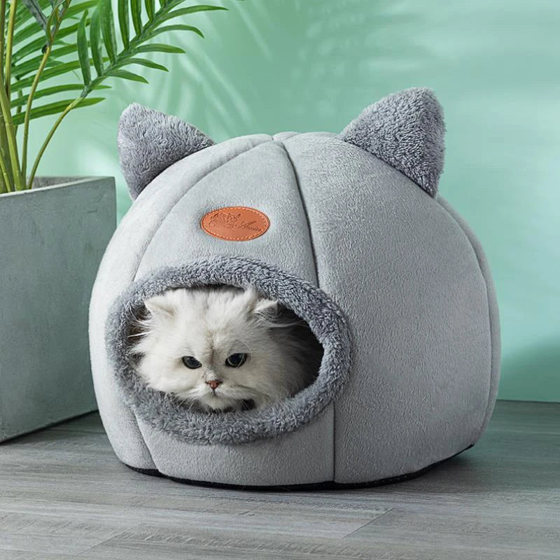 Petslova™ Winter Cozy Cat & Dog Bed – Warm Cave Nest for Deep Sleep