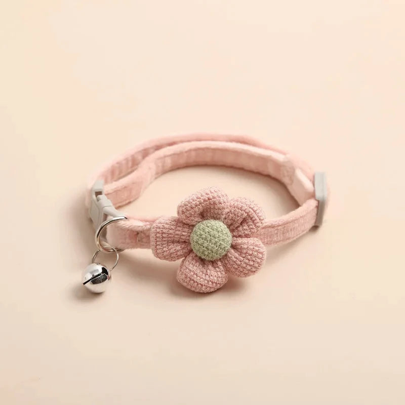 Petslova™ Cat Collar with Cute Flower