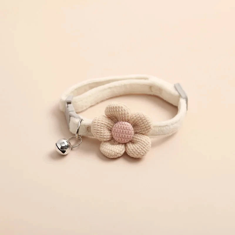 Petslova™ Cat Collar with Cute Flower