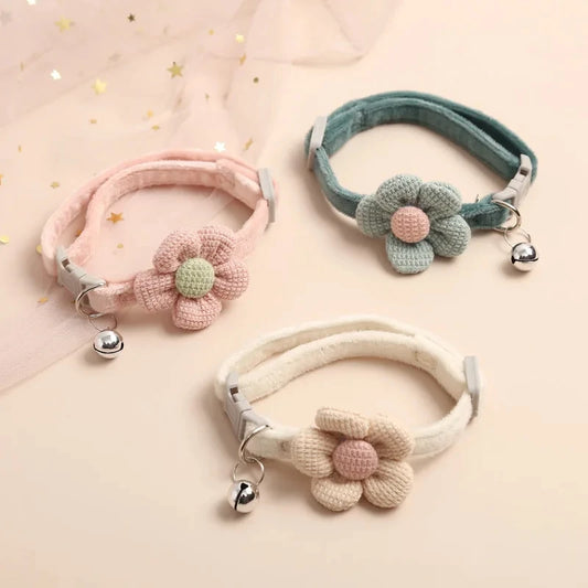 Petslova™ Cat Collar with Cute Flower